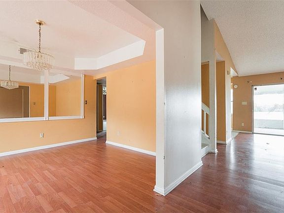 5th image of 6107 Creek Dale Ct