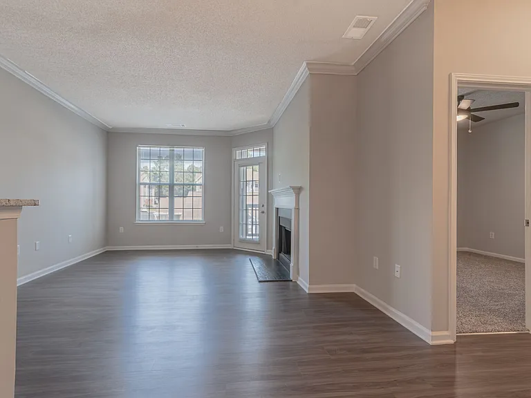 The Berkeley At Southpoint — Photo 36