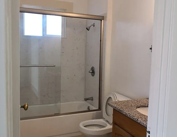 1522 Oxford St #1522 — Photo 21