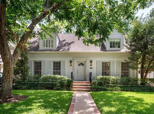 2121 Goldsmith St, Houston, TX 77030