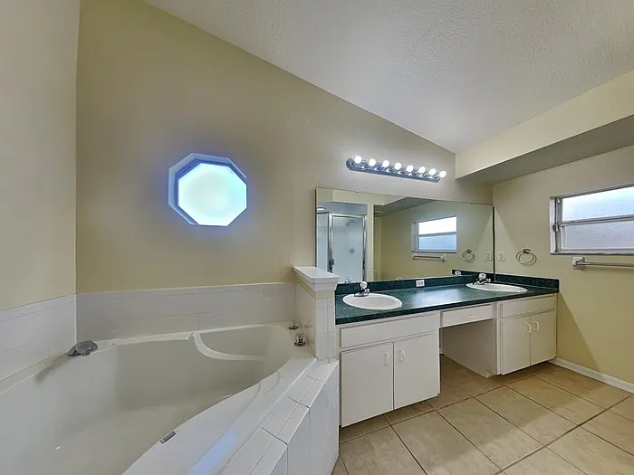 4892 Palm View Dr W — Photo 11