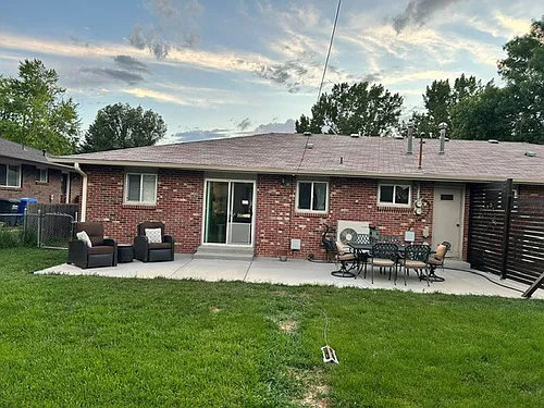1122 Cypress Dr Photo 1