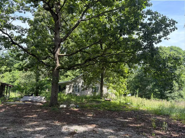 1295 Mills Darden Rd, Lexington, TN 38351