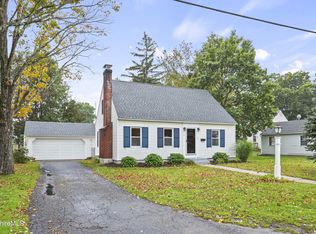 6 Park Circle Dr, Dalton, MA 01226