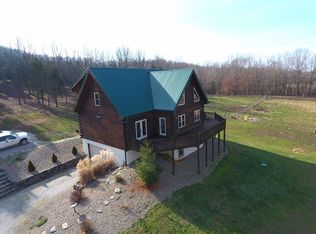 685 Red Cedar Ln, Vanceburg, KY 41179