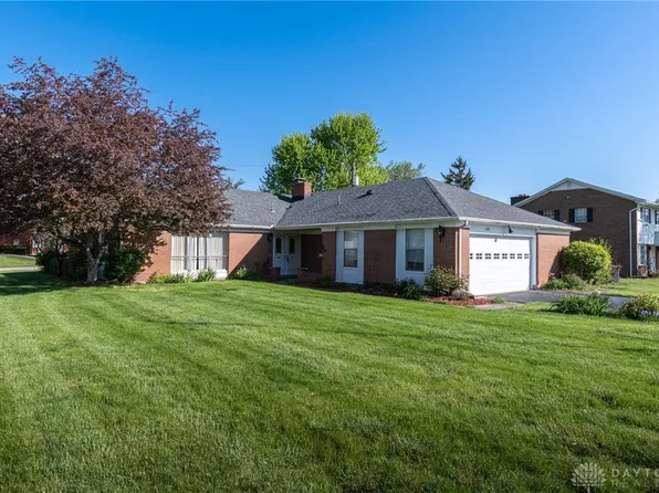 5801 Lynnaway Dr, Dayton, OH 45415