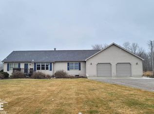 4671 Volkmer Rd, Chesaning, MI 48616