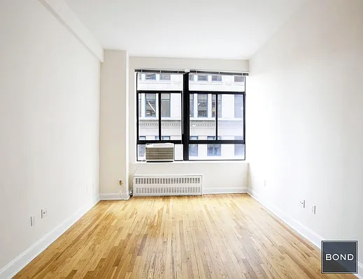 Rented by Bond New York | media 2