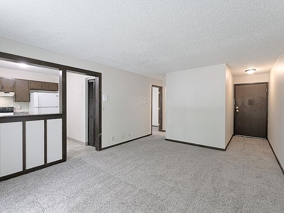 5th image of 1149 E St #1X1U