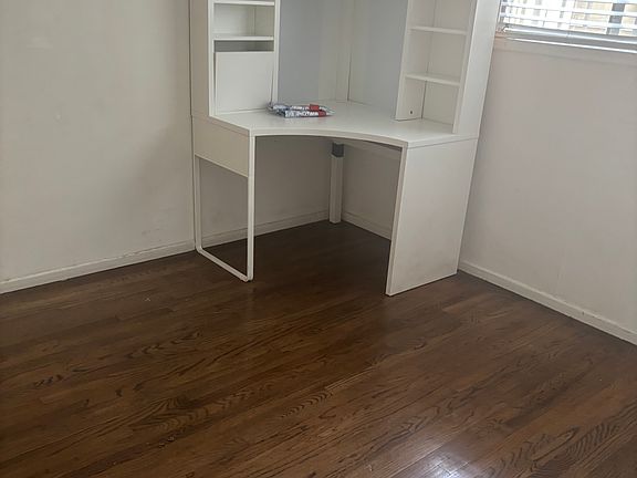 2nd image of 6116 Romaine St APT 1