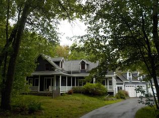 27 Pudding St, Uxbridge, MA 01569