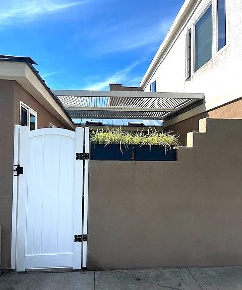 1535 Marine Ave — Photo 25