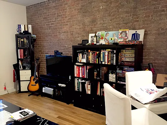 Rented by Royalty Living NYC | media 31