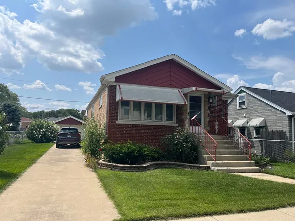 5622 S Massasoit Ave, Chicago, IL 60638