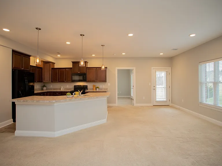 31 Gables East Way #202 — Photo 7