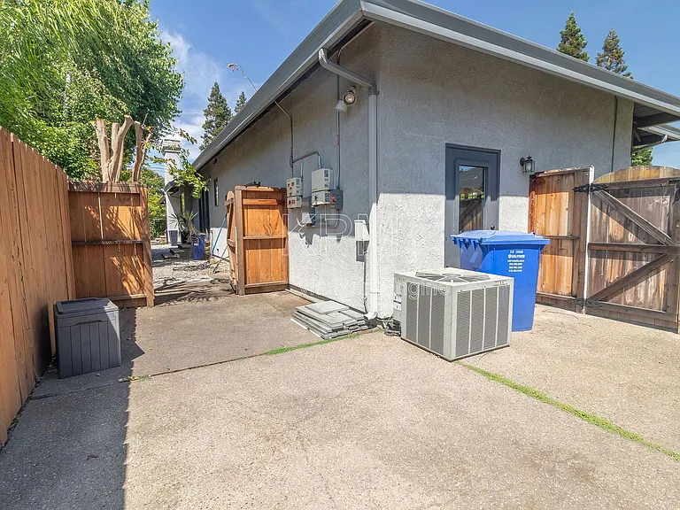 672 Cypress Run — Photo 41