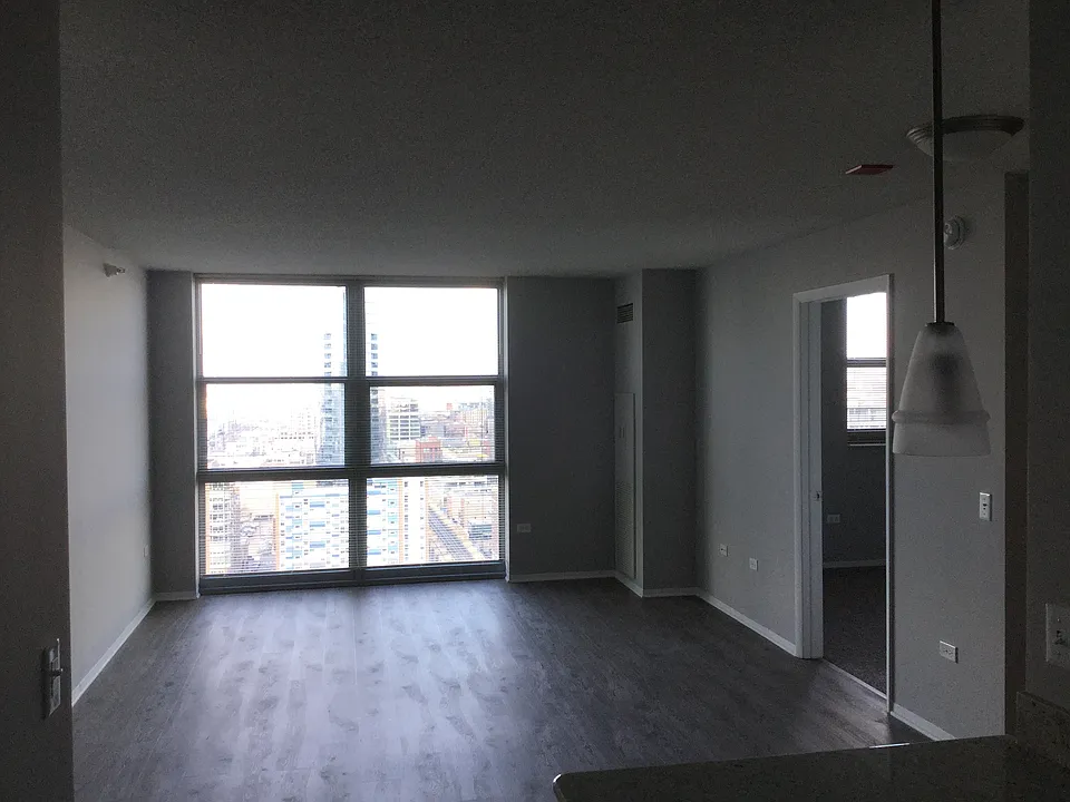 330 N Canal St #33E