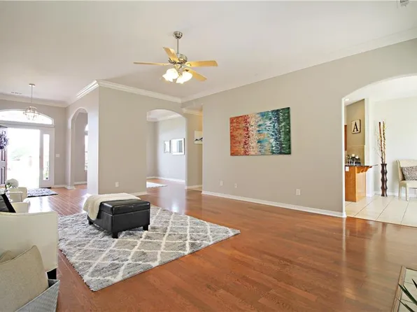 2303 SW Chinquapin Ave, Bentonville, AR 72712