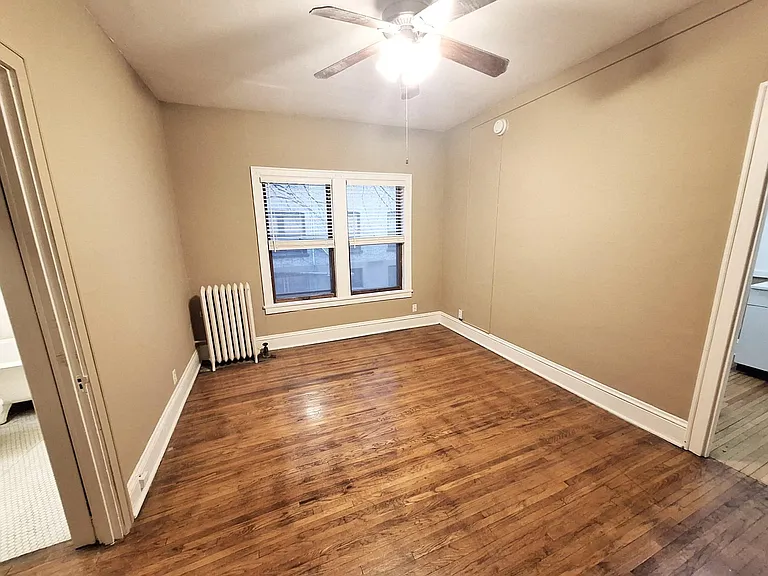 Grand and Dale Apartments — Photo 66