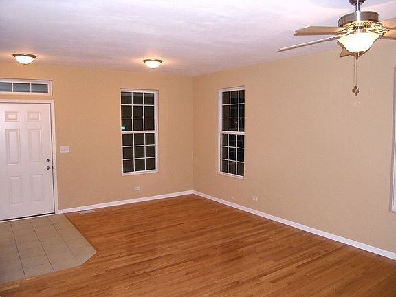 4th image of 908 Black Cherry Ln