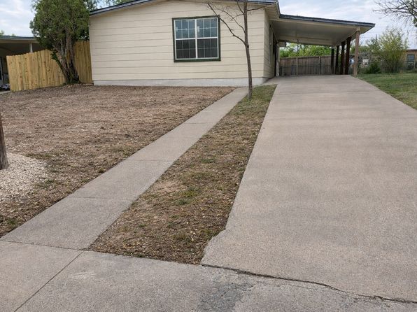 312 Long Dr