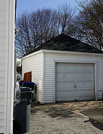 2nd image of 87 Veazie St