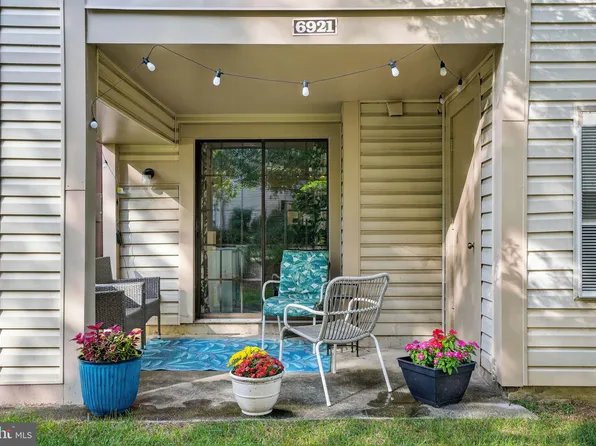 6921 Mary Caroline Cir #D, Alexandria, VA 22310