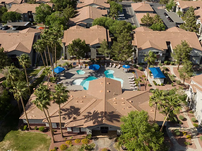 Remington Canyon Apartments — Photo 43