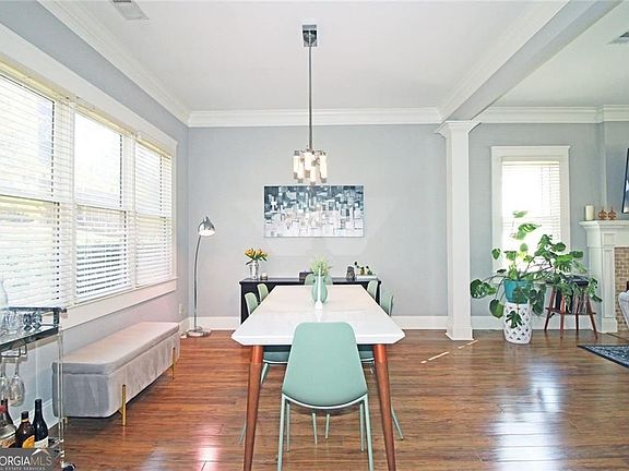 3rd image of 1916 Timberwood Trce