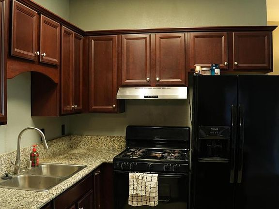 2nd image of 7607 Harmony Oaks Way