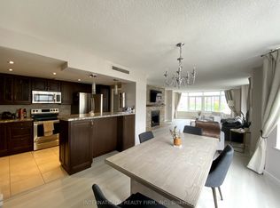 135 George St S UNIT 605, Toronto, ON M5A 4E8