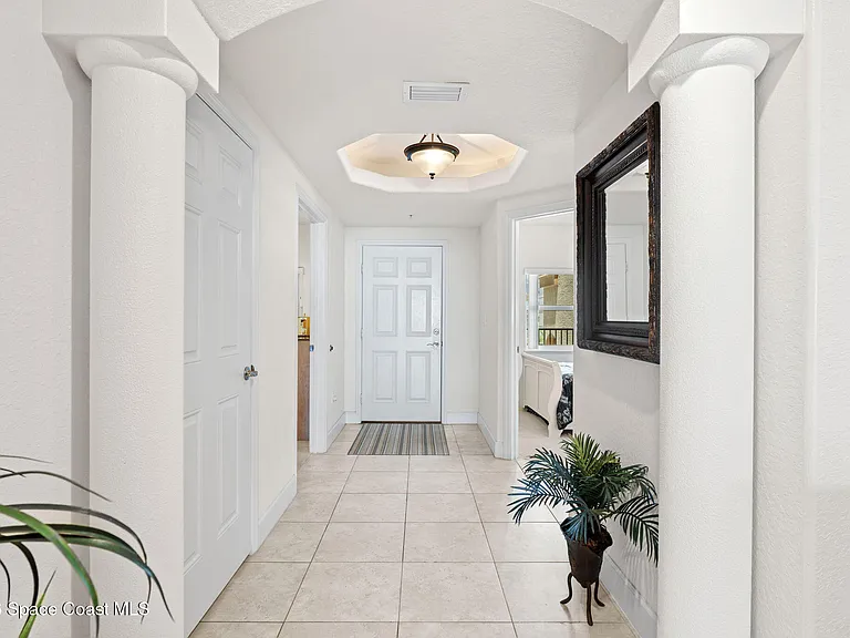 817 Mystic Dr #302 — Photo 38