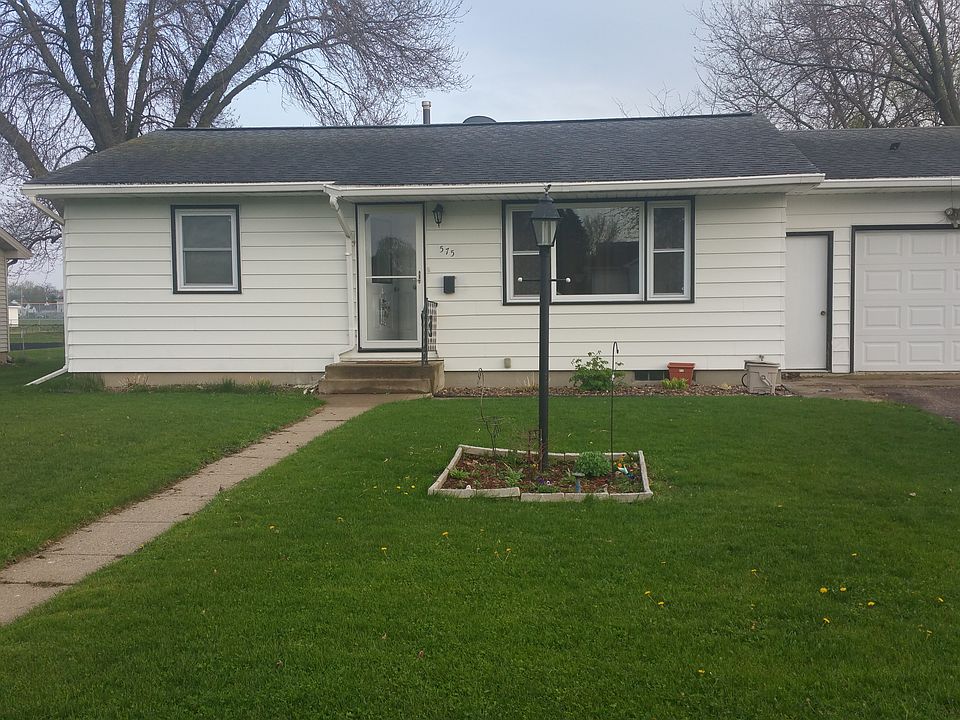 1st image of 575 Parker Ave