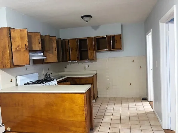 217 Central Ave #1R, Harrison, NJ 07029