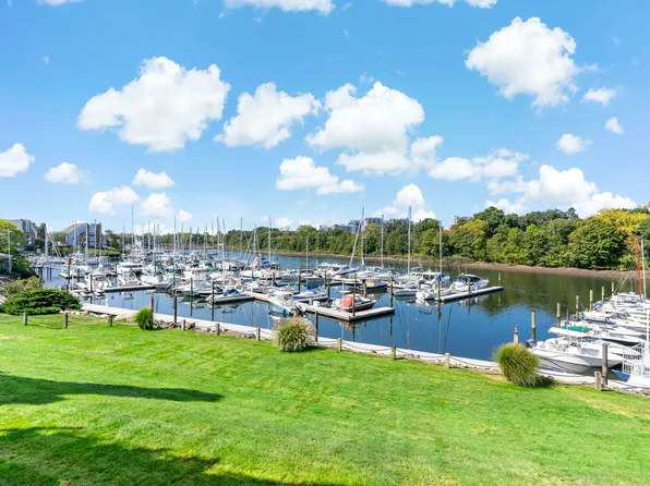 43 Harbor Drive #203, Stamford, CT 06902