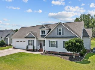 82 Long Grass Dr, Smithfield, NC 27577