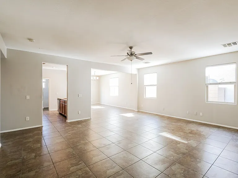 7342 W Saint Charles Ave — Photo 4