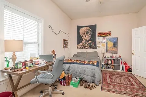 923 Saint Andrews Ln — Photo 12