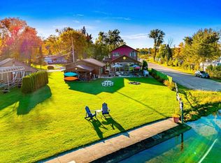 N5696 Maders Cir, Shawano, WI 54166