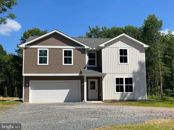 2 Fox Ln, Jim Thorpe, PA 18229