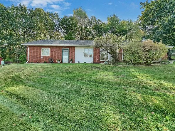 62 Goshen Ave