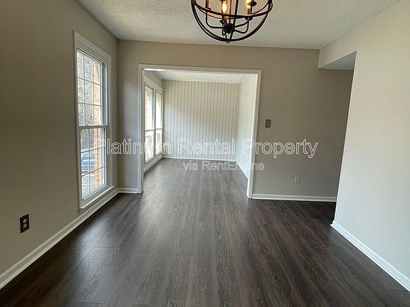 4th image of 1166 Booth Rd #906