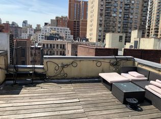 221 E 83rd St #5A, New York, NY 10028
