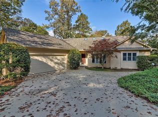 636 N Flagship Dr, Salem, SC 29676