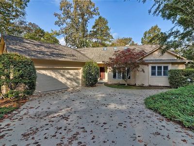 636 N Flagship Dr, Salem, SC, 29676