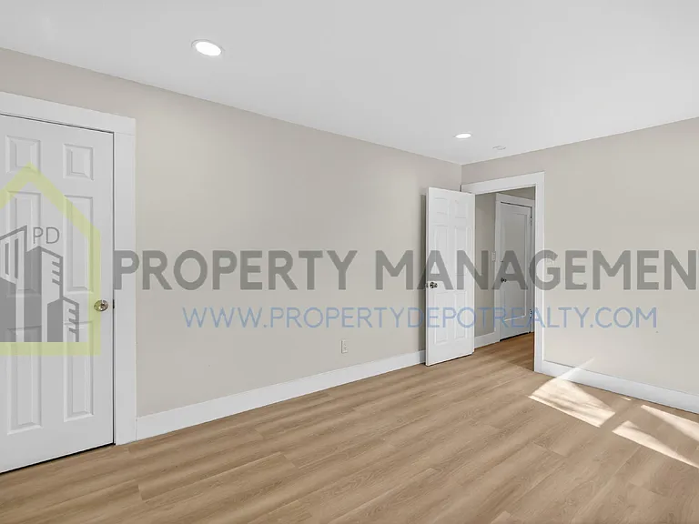 2519 Freeport Blvd #4 — Photo 16