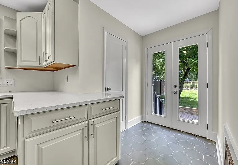 15 Berkeley Rd — Photo 20