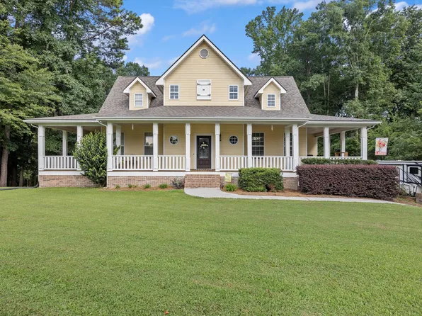 201 Oak Hill Dr, La Fayette, GA 30728