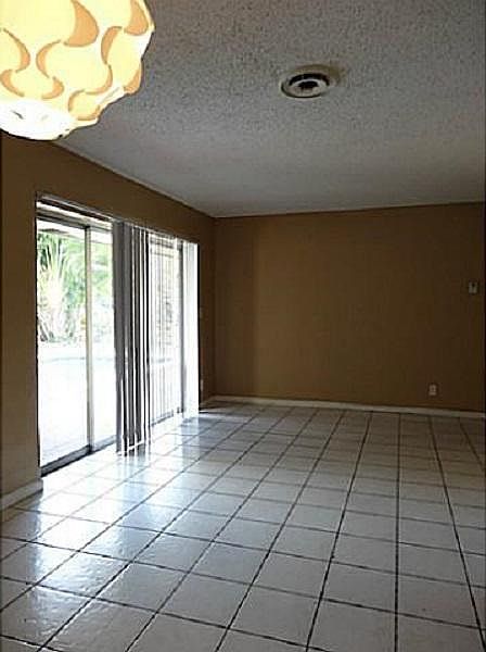 2nd image of 1437 NE 56th St #1