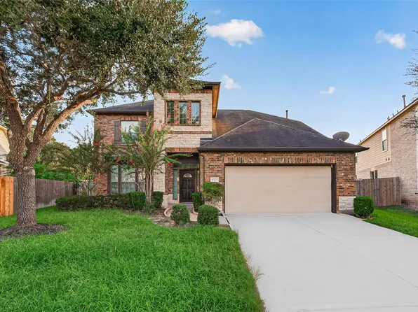 6323 Falling Briar Ln, Sugar Land, TX 77479